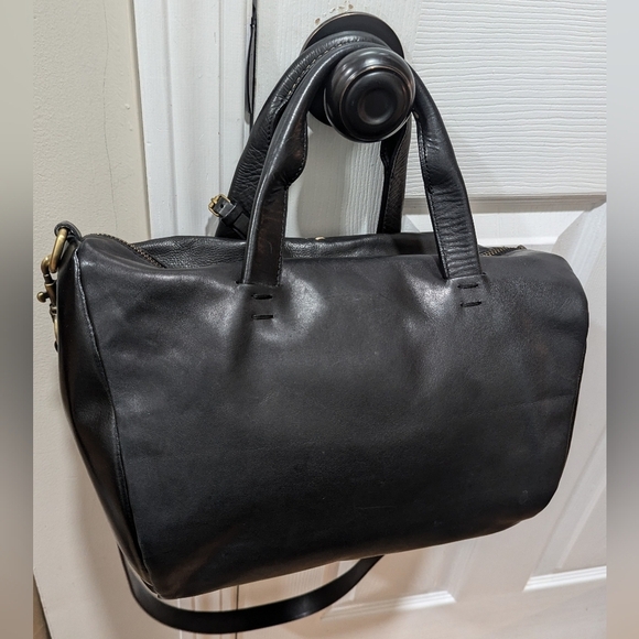 Kelsi Dagger Brooklyn Wyeth Satchel Crossbody - Picture 9 of 16